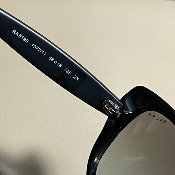 RALPH LAUREN SUNGLASSES WOMEN